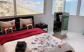 Larnaca Seaview Rooms